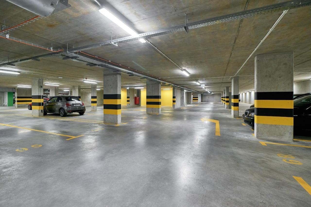 Exclusive Apartments Gwiazdzista With Free Garage Wroclaw By Noclegi Renters Exterior photo